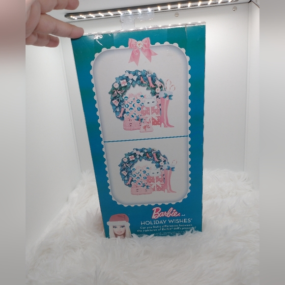 Barbie Holiday Wishes 2009 NIB Christmas Collectable Red Gold Mattel Doll New - Picture 7 of 11